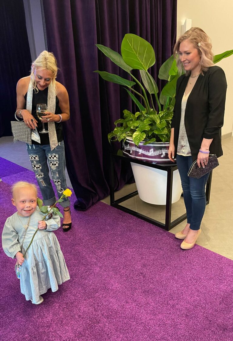 Beautiful Angel Girl at the David Foster Foundation Gala "A Night On Broadway" 2022